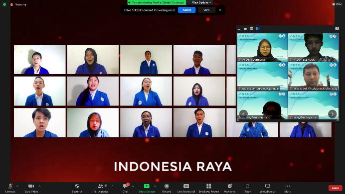 Pelaksanaan - Menyanyikan lagu Indonesia raya